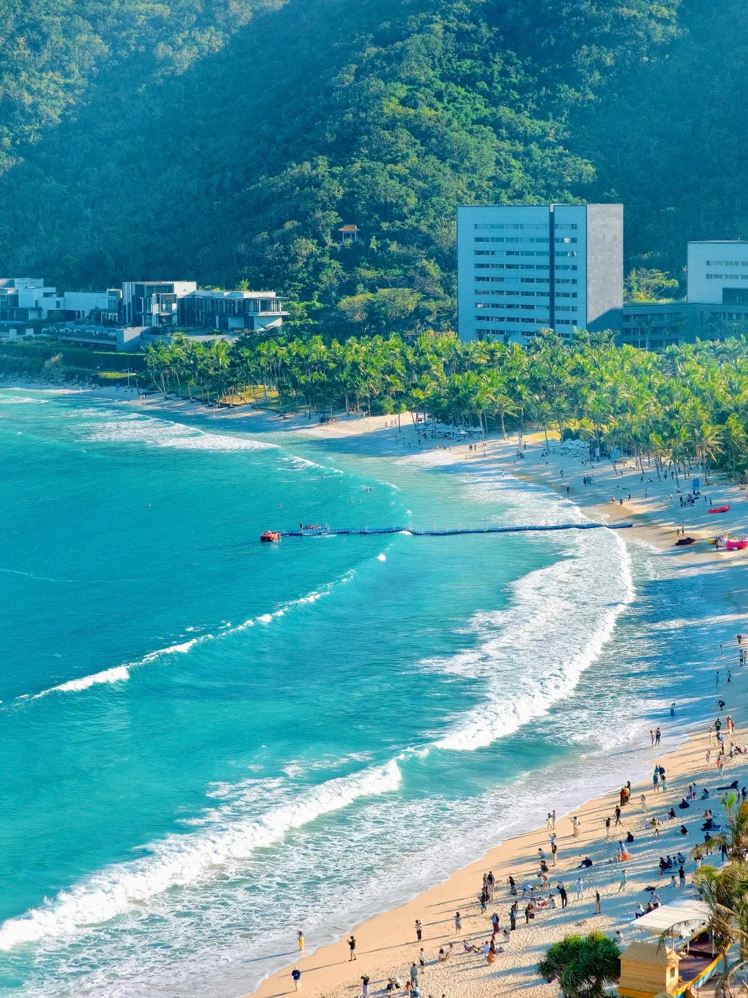 Sanya en 5 jours : Entre montagnes, mer et nuages