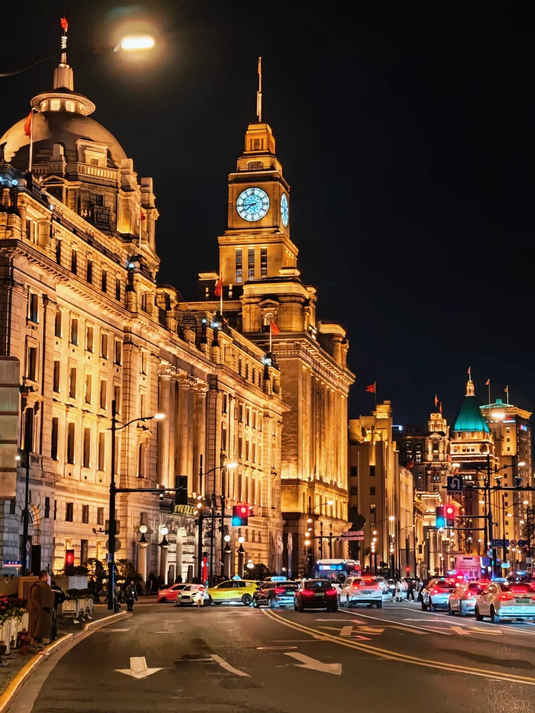 4-Day Shanghai Family Adventure: Museums, Wildlife & Disney