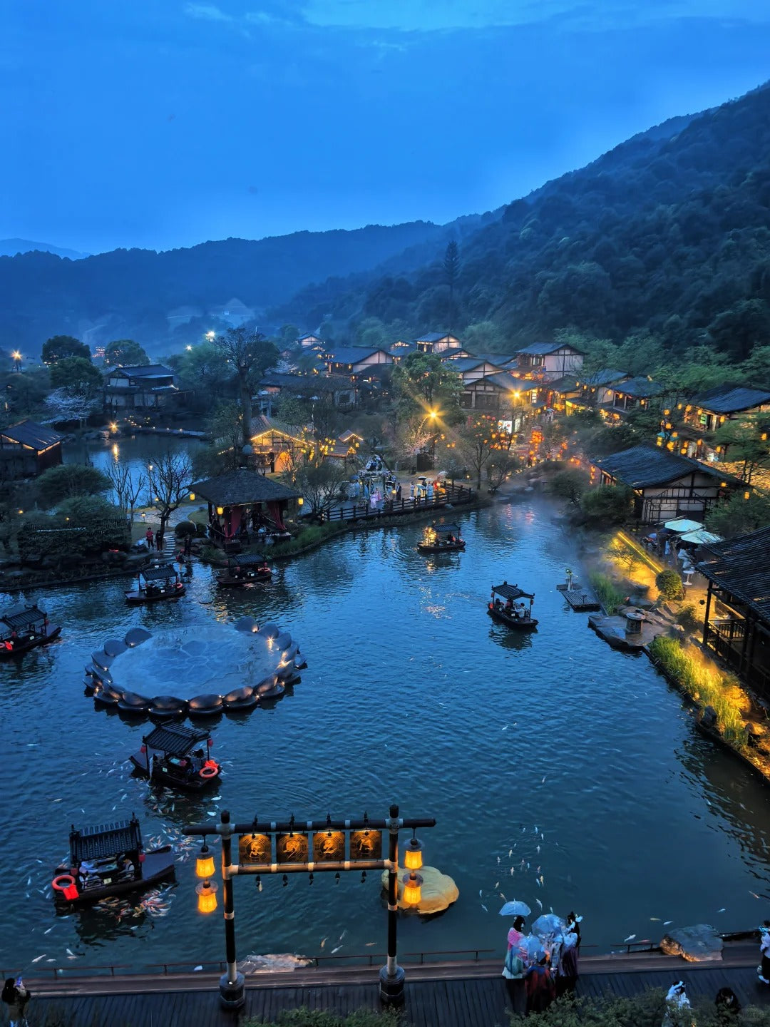 葛仙山 · 望仙谷 · 三清山 · 五女洲 · 黄陵 4日游